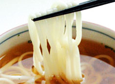 あごだしで食す